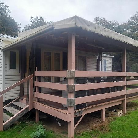 Mobilhome Lac De Guerledan Caurel  ภายนอก รูปภาพ